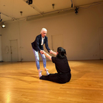 K.J. Holmes & Audience — <a href="https://redesign.cathyweis.org/calendar/may-12-2024-jon-kinzel-kj-holmes-ella-dawn-w-s-video-by-cw/" target="outside">May 12, 2024</a><br/>
Photo by Phoebe Berglund